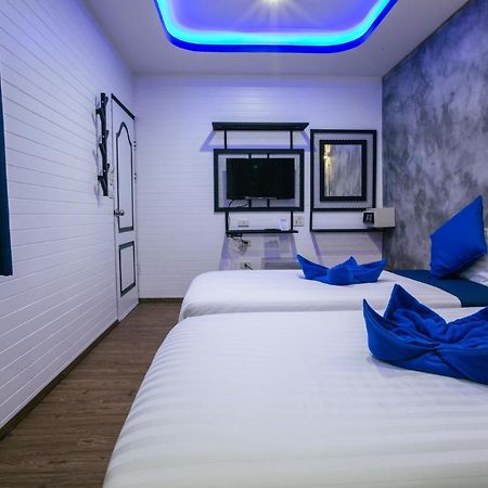Mania Guesthouse タオ島 エクステリア 写真