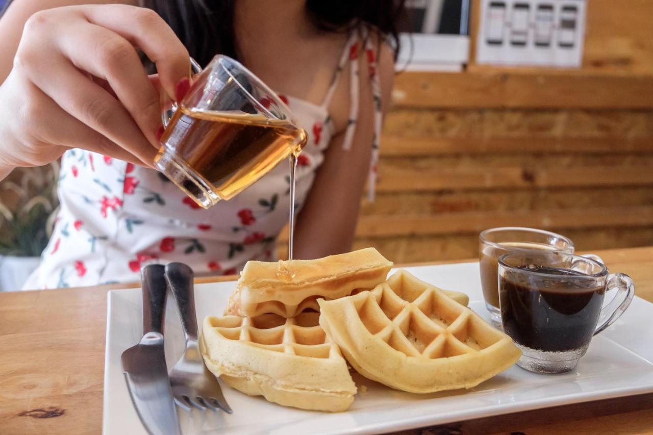 Mania Guesthouse タオ島 エクステリア 写真