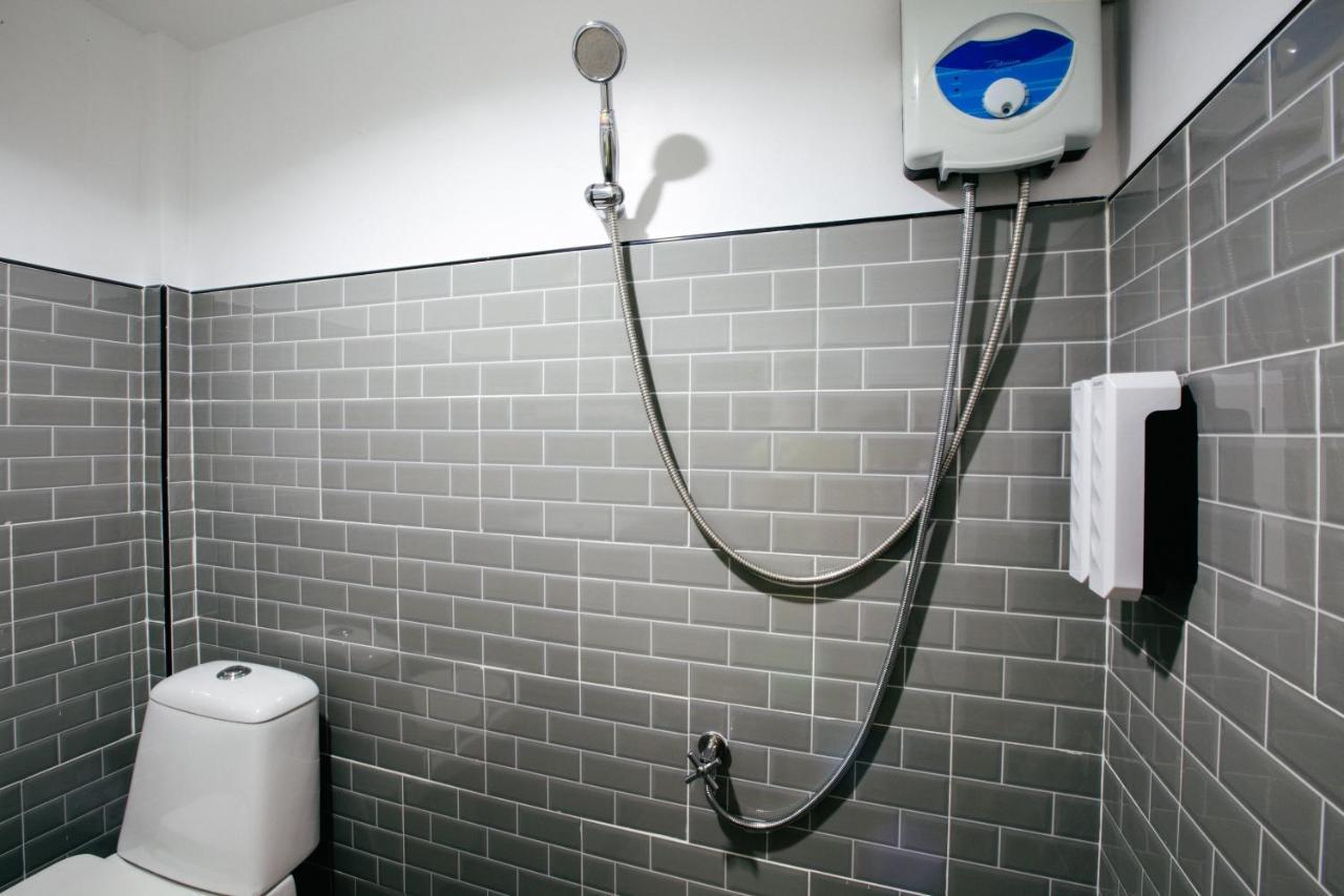 Mania Guesthouse タオ島 エクステリア 写真