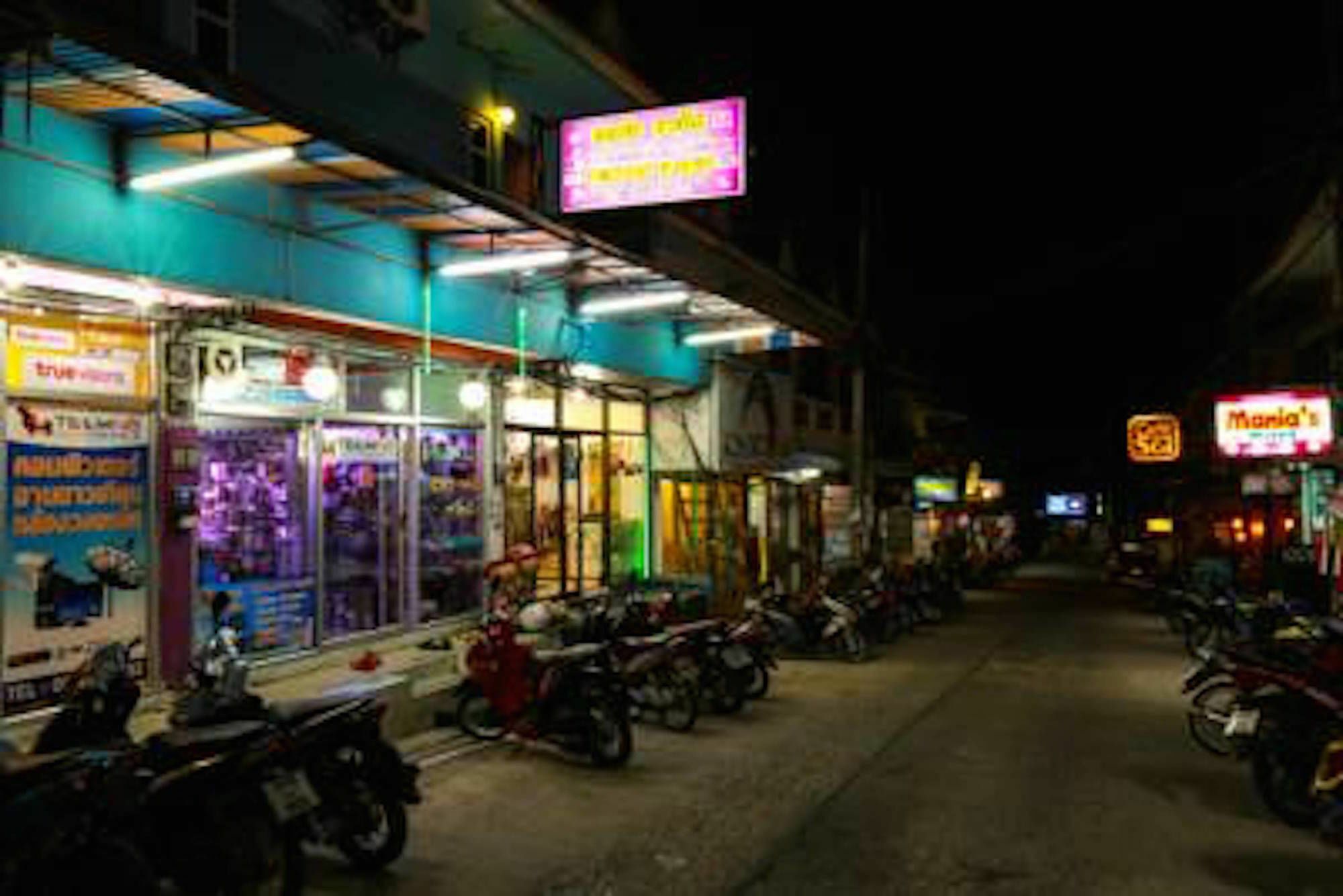 Mania Guesthouse タオ島 エクステリア 写真